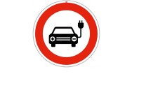 Dopravní značka - Zákaz vjezdu elektromobilů Dopravní značka - Zákaz vjezdu elektromobilů