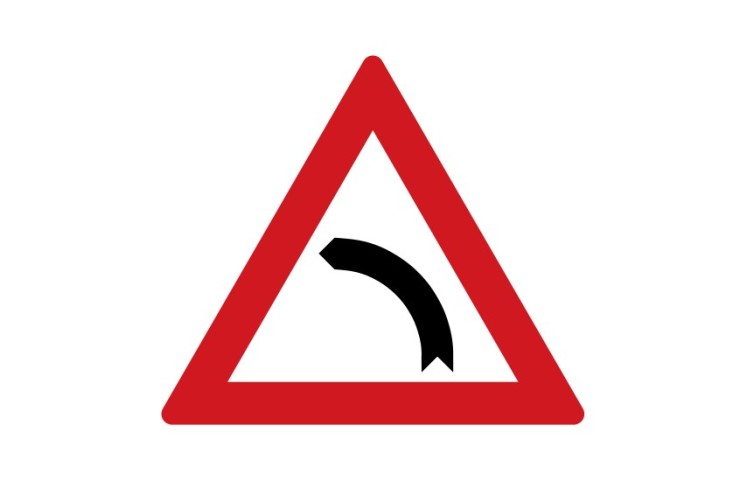 Dopravní značka A1b - Zatáčka vlevo