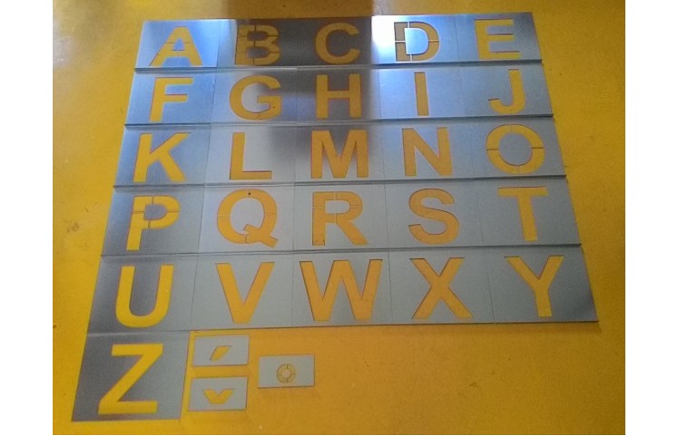 Kovové šablony písmen, 200mm
