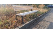 Lavička Historia, litinová