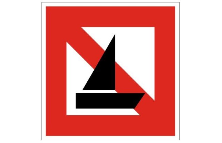 Plavební znak A15 - Zákaz plavby plachetnic Plavební znak A15 - Zákaz plavby plachetnic