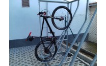 Přístřešek pro kola oboustranný, 12 míst Přístřešek pro kola oboustranný, 12 míst